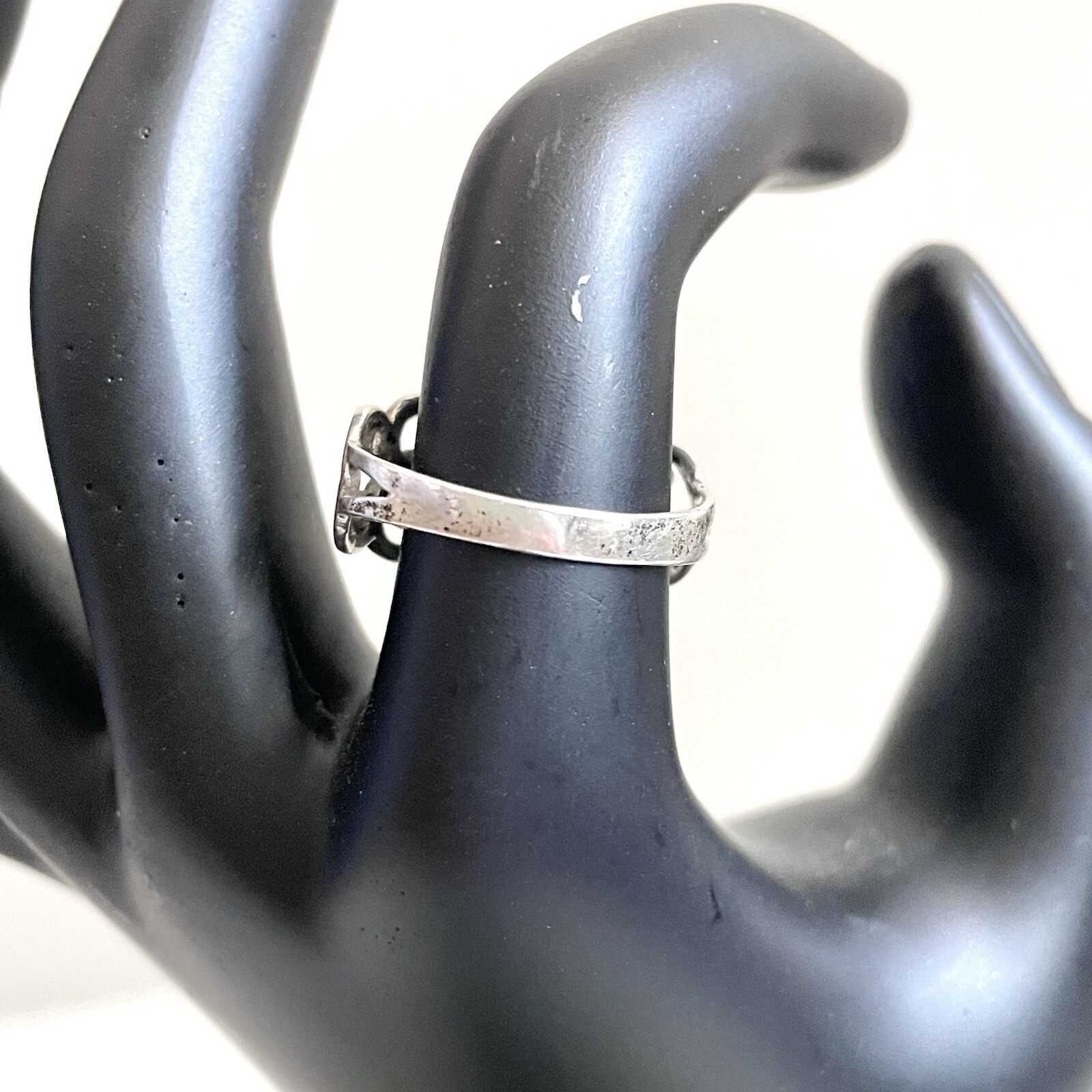 Silver Cross Scroll Ring Size 8.25 - image 4