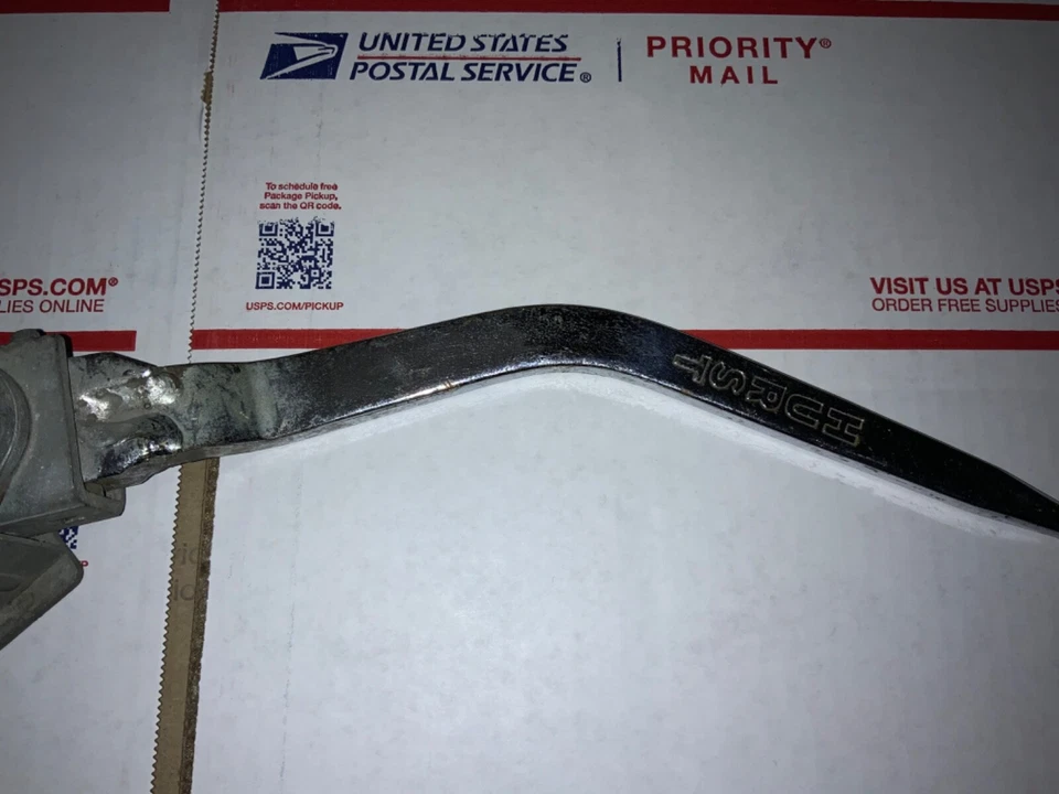 587921 Hurst Competition Plus 2083 palanca de cambios 2687 mango Chevy Buick Olds Pontiac Foto 3 de 4