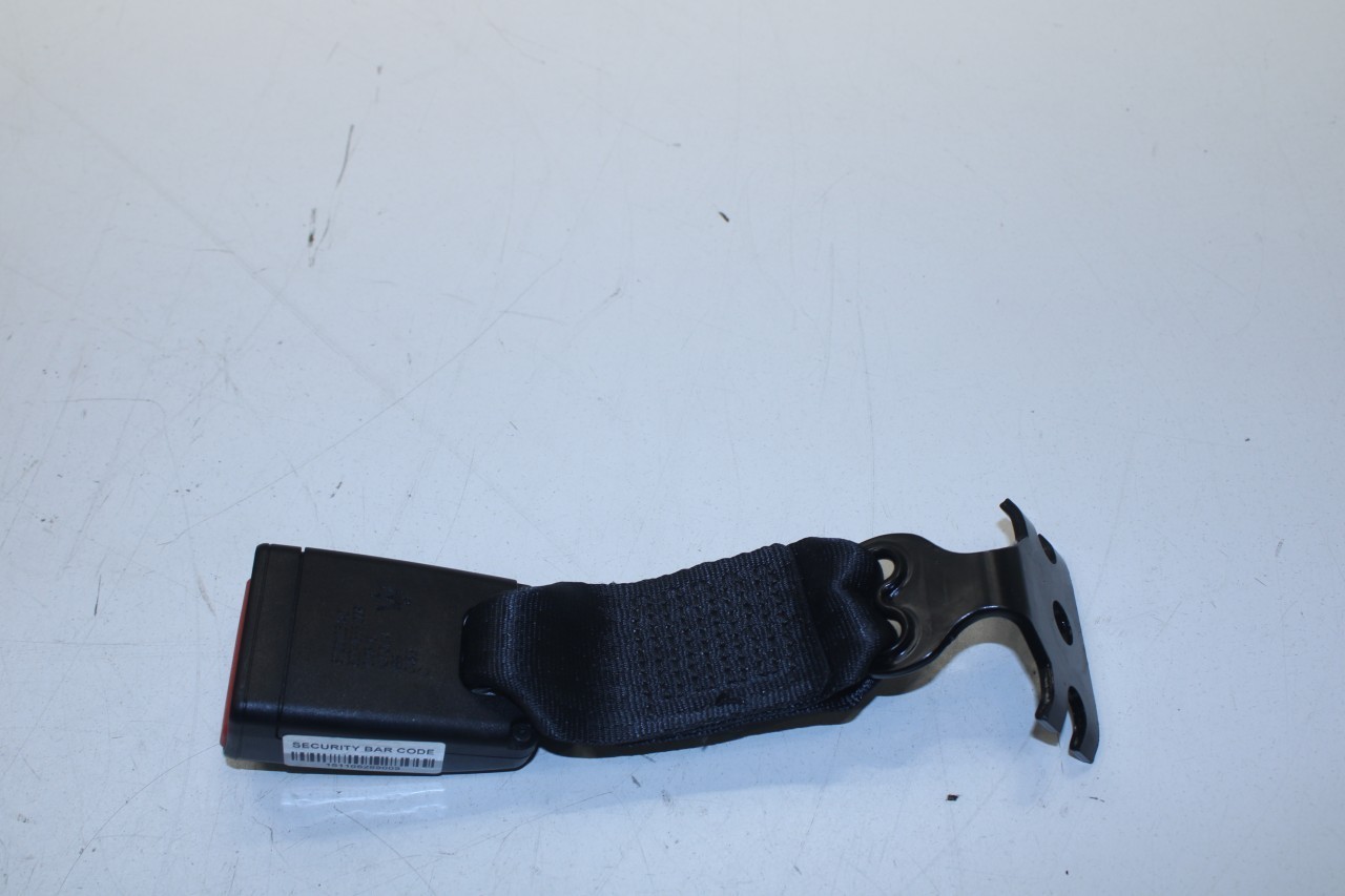 2017-21 Maserati Ghibli Rear RH and LH Side Center 2nd Row Seat Belt Buckle Set