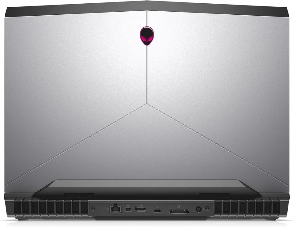 Alienware 17 R4 – QHD – i7-7700HQ – 16GB – GTX 1070 – 128GB SSD + 1TB HDD - Image 2 of 4