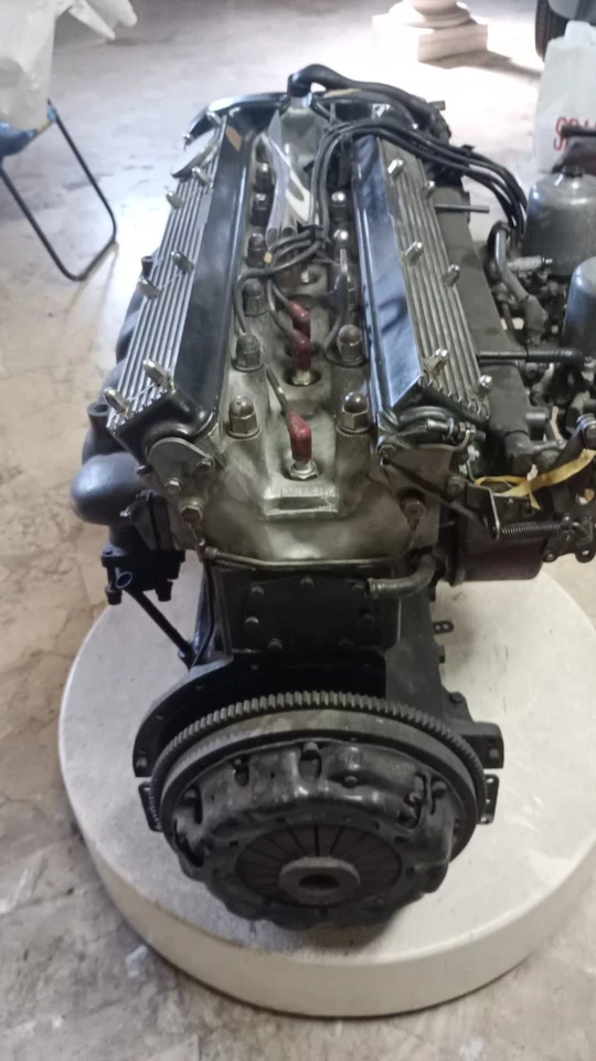 Motore Jaguar E-Type anni '60 4.200 c.c. 6 cilindri linea - Immagine 4 di 4