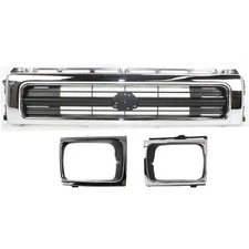 Grille Assembly Kit For 92-95 Toyota Pickup FWD Chrome Shell with Black Grille