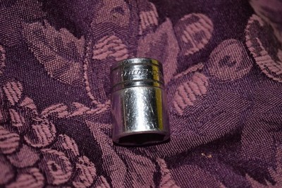Snap On Tools 5/8'' Shallow Socket 3/8'' Drive 6 Point FS201 USA New Script
