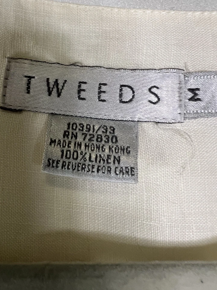 Tweeds Cream Button Down Short Sleeve, V-Neck Womens Blouse, Medium 100% Linen - Image 3 of 4