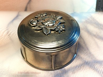 Runde Zinn Silberfarbene Blumen-9cm-Vintage Schmuckstück/Schmuckkästchen-201