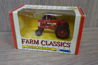 ERTL Farmall 350 Tractor  1/43 OVP Vintage