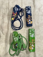Nintendo Wii Skylanders Remote + Nunchuck Lot...