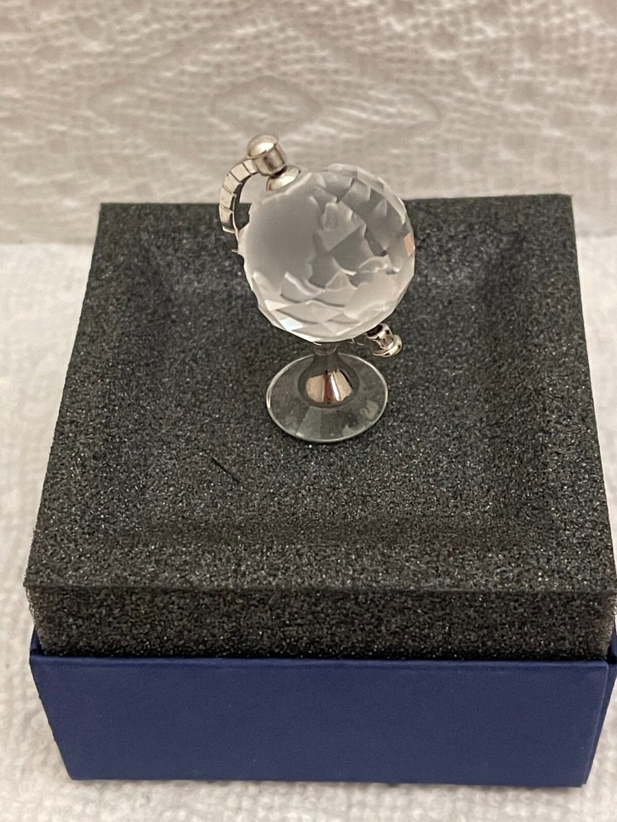 Swarovski Crystal Memories Moments Figurine GLOBE Rhodium 626853