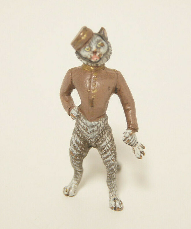 Austrian Vienna Vintage Bronze Cat Hotel Bellhop Bellman Figurine