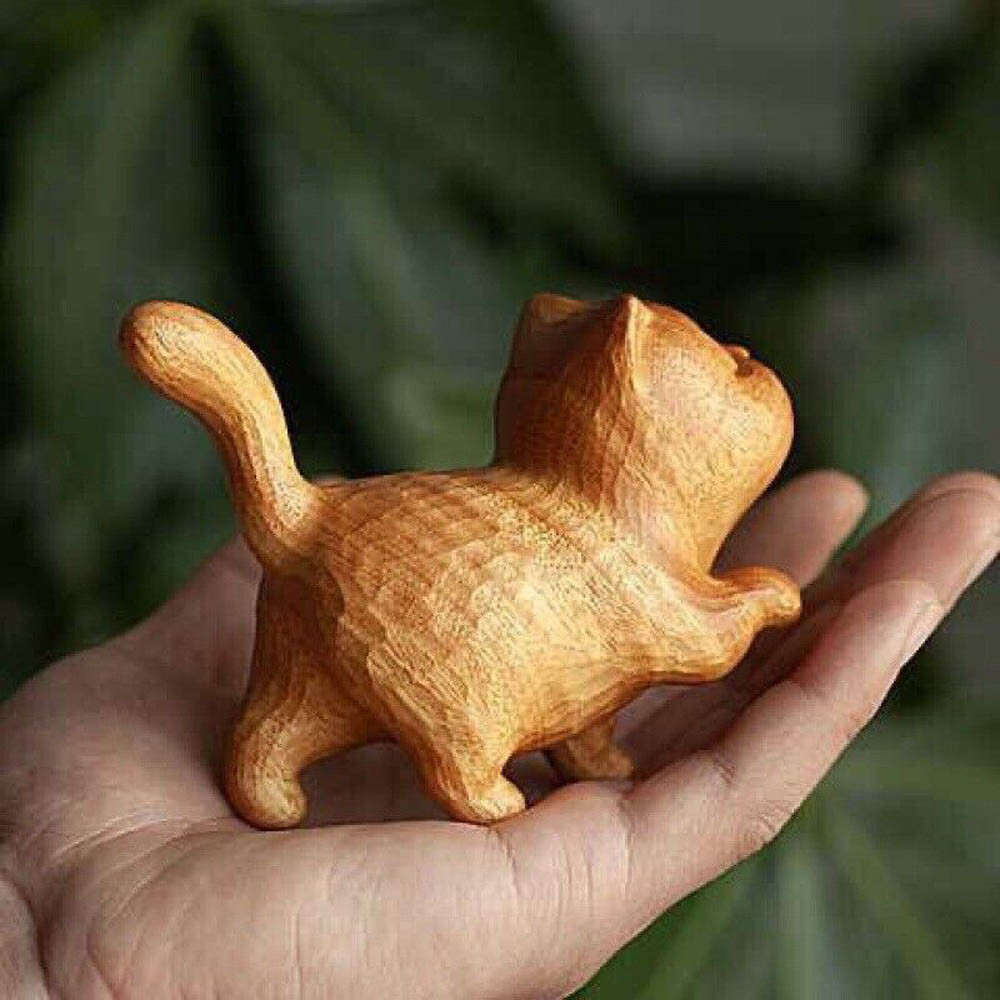 Animal A Tsundere Cat -- Wooden Statue Carving Wood Figure Decor Children Gift W