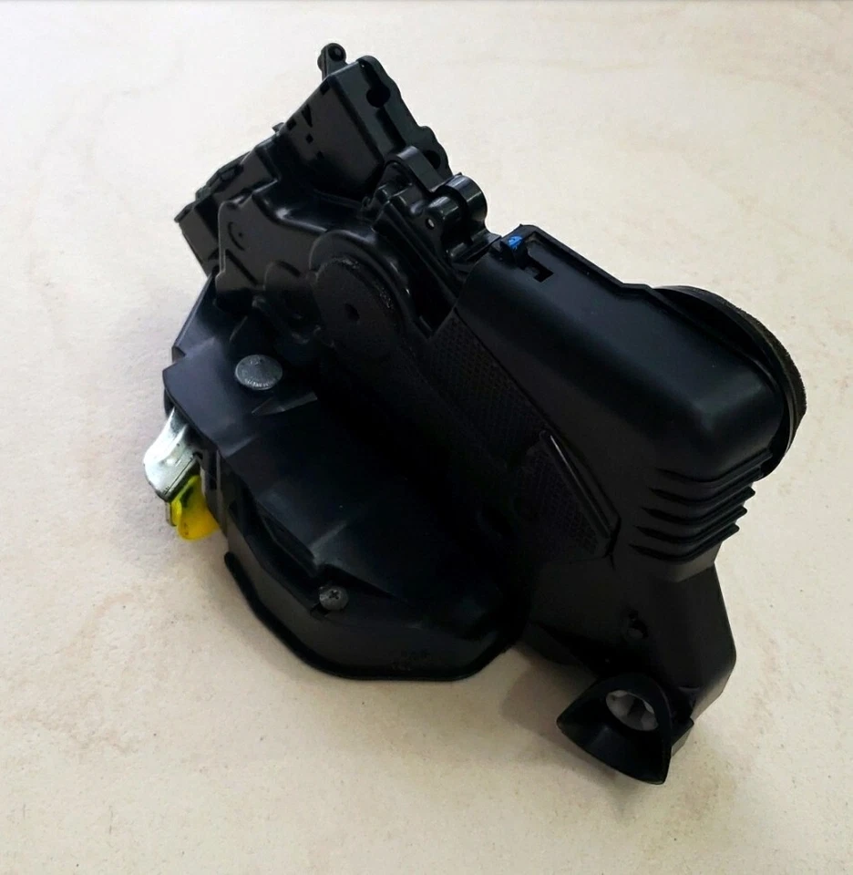 GARANTIA VITALÍCIA - 2007 a 2014 OEM Toyota Yaris atuador de trava de porta FRENTE ESQUERDA - Imagem 4 de 4