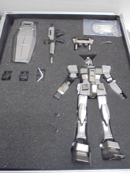 Metal Grade RX-78 Gundam Initial Mobile Suit Gundam 1/100 White
