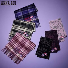 ANNA SUI My Melody  Kuromi Embroidered Brooch Scarf Mall Knit  Check JAPAN NEW