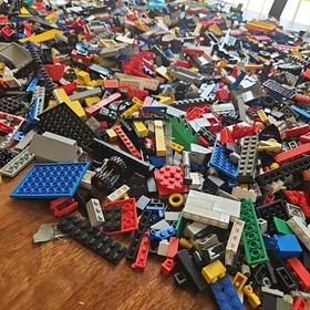 LEGO Pirates: Black Seas Barracuda (6285) & Pirates 6274 Caribbean Clipper Read