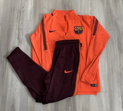 Ensemble survêtement Fc Barcelone - Photo 1/4