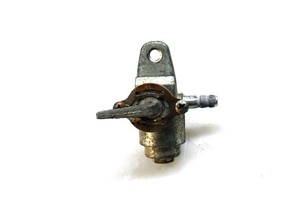 08 Polaris Outlaw 50 2x4 Fuel Petcock