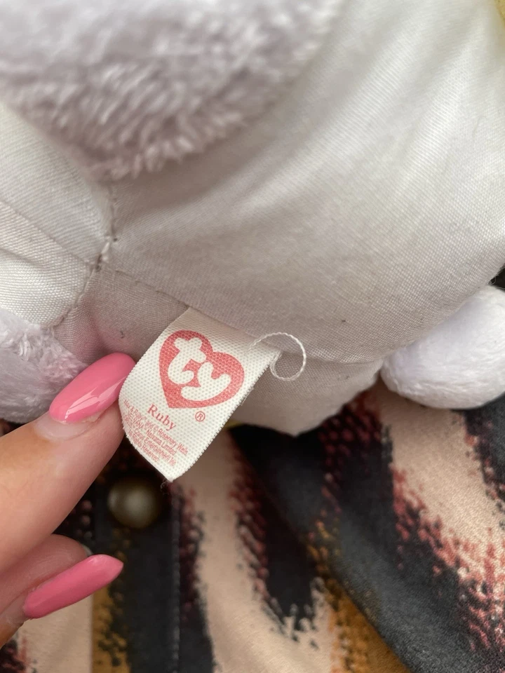 Ruby Rabbit Max and Ruby Plush Soft Cuddly Toy 9” - Image 3 of 3