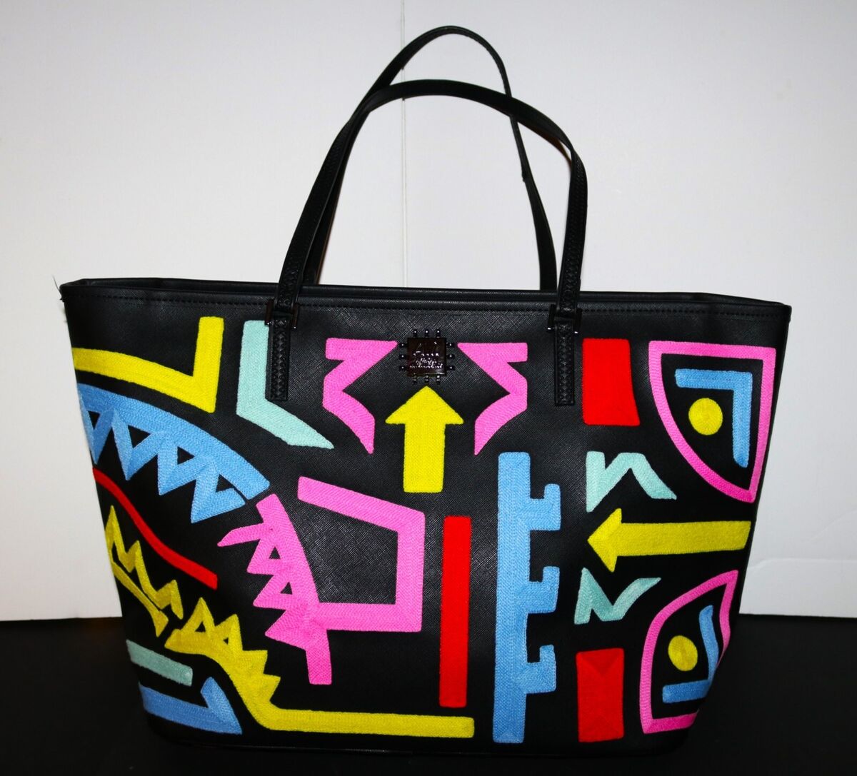 SprayGround: 10+ BackPacks,Bags,Pouches,Totes&Wallets SprayGround: 10+ BackPacks,Bags,Pouches,Totes&Wallets
