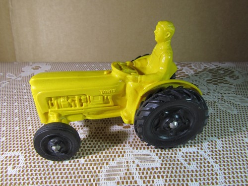 972X Vintage 1965 Tomte Lardal 19 Norway Fordson Tractor Farming Yellow 1:20 - Picture 8 of 11