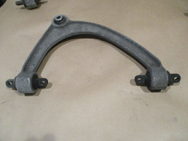 Ferrari 360,430 - RH+LH Upper Rear Suspension Control Arm - P/N 200946 