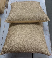 HUDSON PARK Set of 2 Decorative Pillows in Speckle Ombre (Gold) 18x18 - NWT