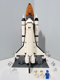 LEGO Creator Expert: Shuttle Adventure (10213)