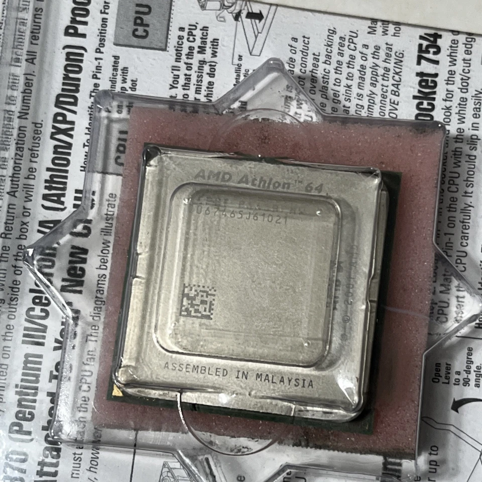 AMD Athlon 64 4000+ 2.4 GHz (ADA4000DKA5CF) Processor NEW SEALED - Image 3 of 4