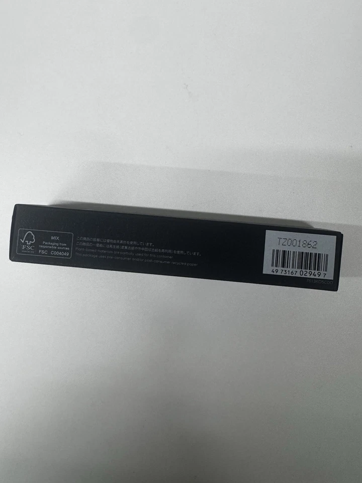 Kanebo Veil of Day UV Serum 40g SPF50 PA+++ Lightweight Sunscreen - Image 2 of 4