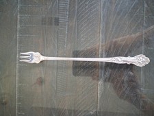 Vintage Rogers Bros Charter Oak Pickle Fork 7 58
