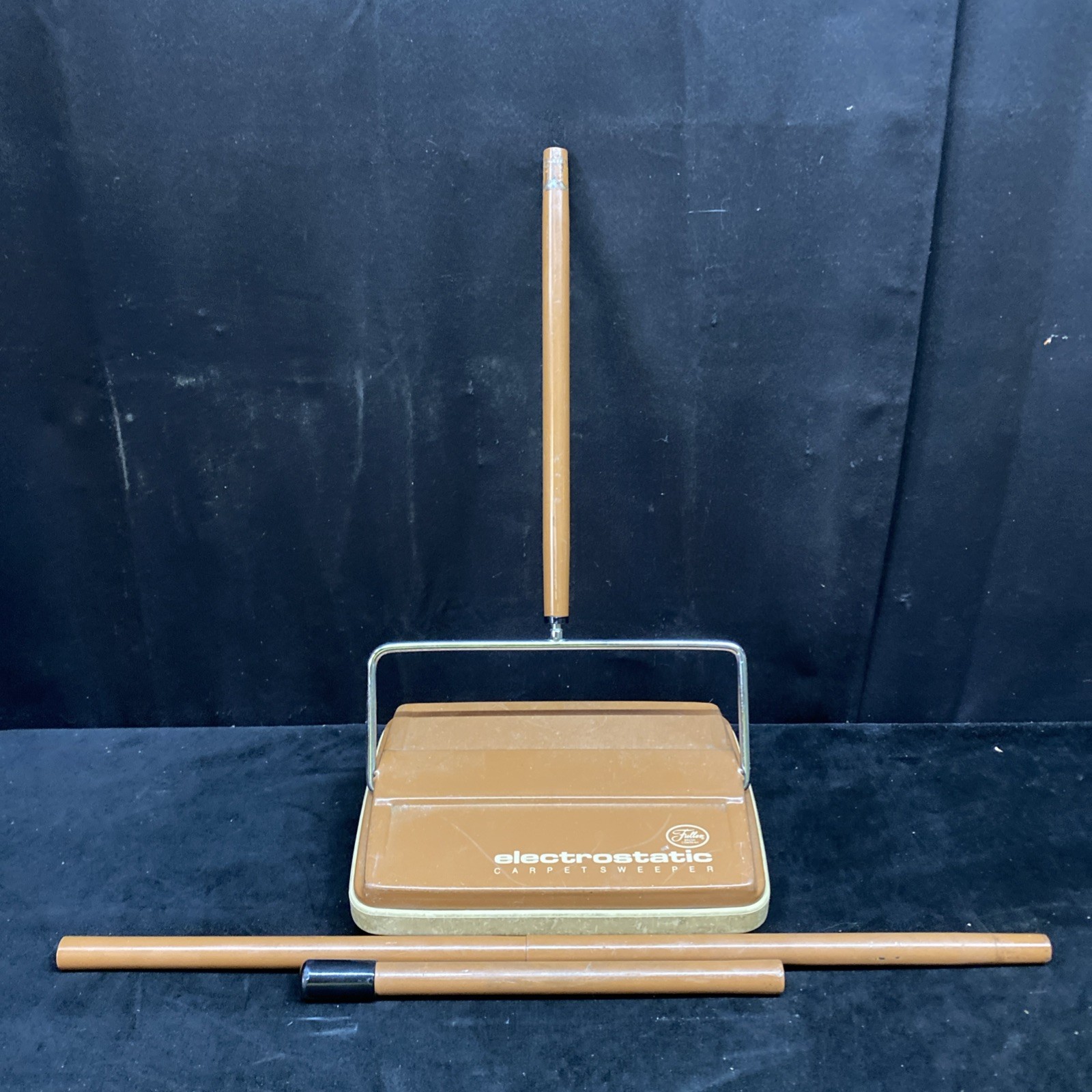 Fuller Electrostatic Floor Carpet Sweeper Hand Push Broom Vintage Vacuum