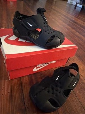 Toddler's Nike Sunray Protect 2 Black/White (943827 001) Size 5c Brand New