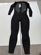 NWT O  Neill Reactor 2 Wetsuit 3/2mm Women  s NEVER WORN