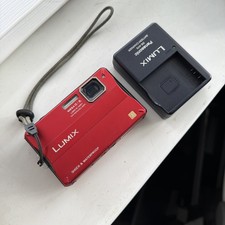 Panasonic LUMIX DMC-FT10 14.1MP Shock & Waterproof Red Digital Camera - Bundle