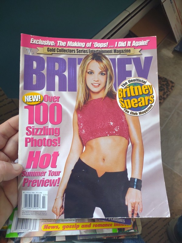 Britney Spears Magazine Official Gold Collectors Series Magazine New 2000 Rare