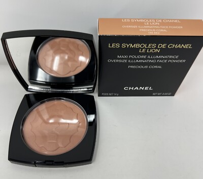 Chanel Les Symboles de Chanel Le Lion Oversize Illuminating Powder