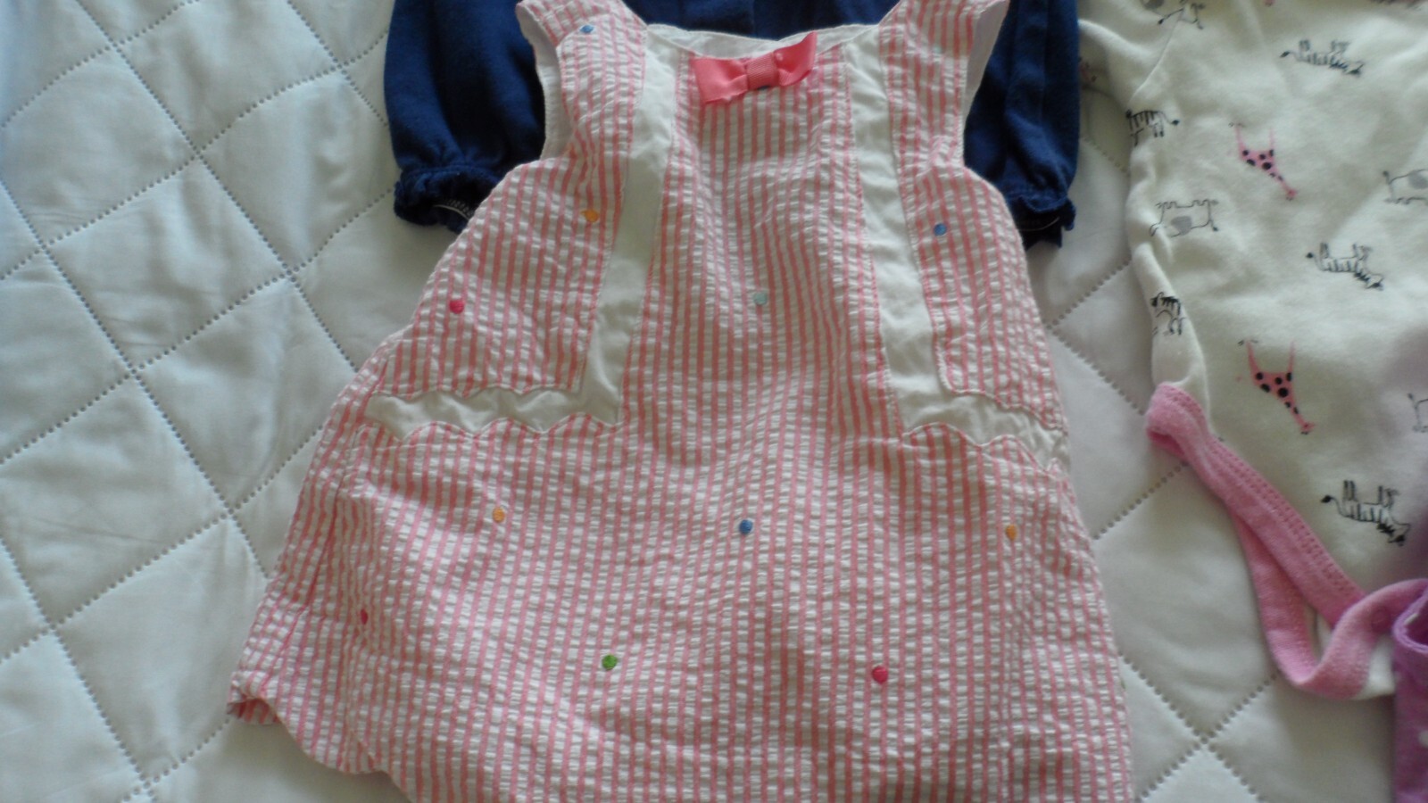 7 PIECE 06 MONTHS GIRLS BODYSUITS, CRAWLERS, ROMPERS AND CLOTH DIAPERS