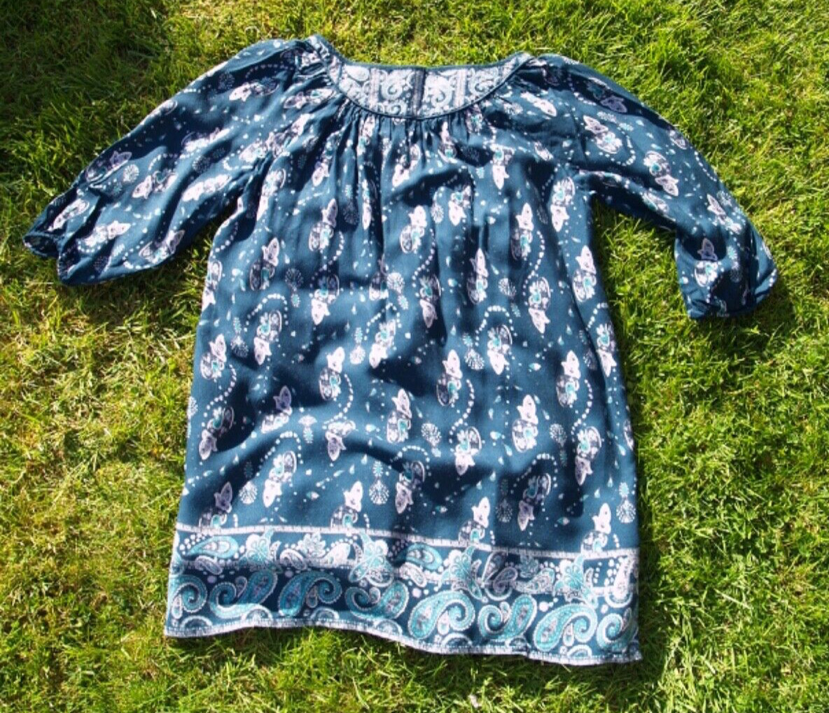 H&M Dark green kaftan top with beaded tie closure - size 12 image 5