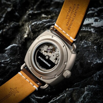 Montre Homme Stalingrad Defender Titanium - Cadran Gris Lune - Bracelet Silicone Noir - Automatique - Neuf