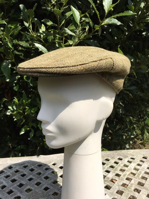 strathanan tweed cap