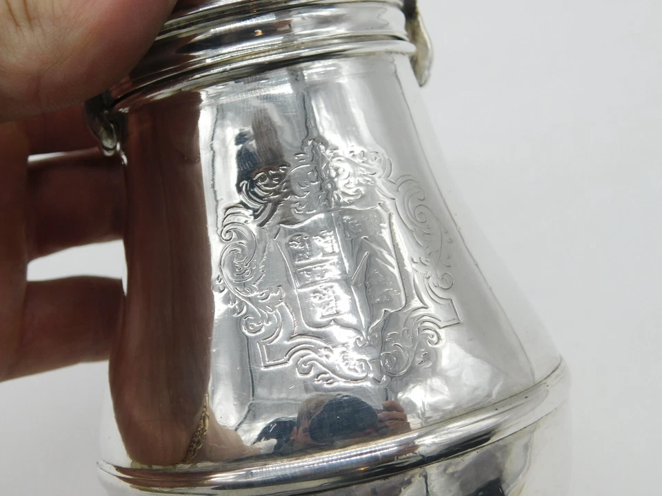 Queen Anne Britannia Silver Armorial Crest Sugar Caster c1705 Charles Adam Foto 4 de 4