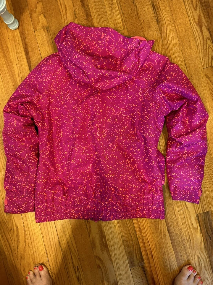 UA Storm Girls Cremallera Completa y Snap, PrimaLoft., Magenta/Rosa Talla Juvenil Grande Foto 3 de 4