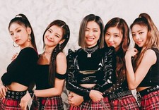 ITZY  V3 ... K POP Poster Various Sizes