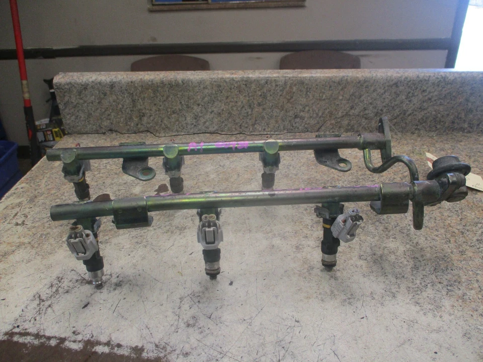 04-07 2004-2007 INFINITI G35 M35 FX35 FX45 FUEL INJECTION RAIL WITH 6 INJECTORS - Image 4 of 4