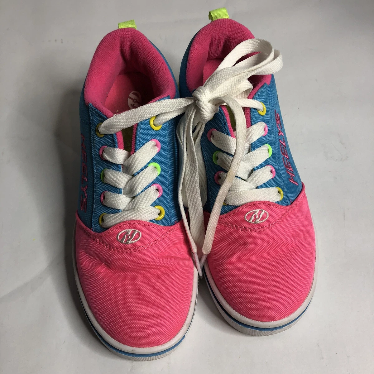 Heelys size hotsell 11 little kid