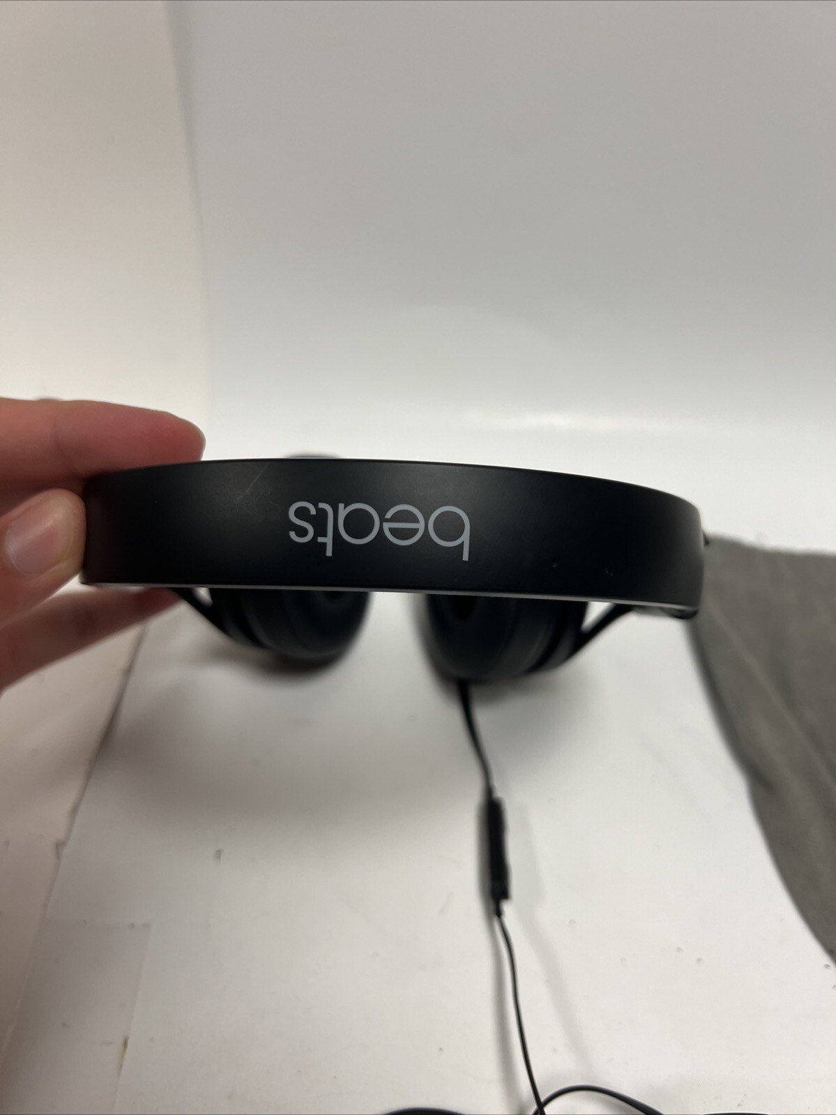 Beats by Dr. Dre EP Headphones - Black (Tested) Headband Is Not Adjustable Taped