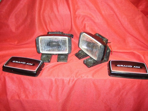 Vintage GM Fog Lights Pontiac Grand AM 1980s-1990s With Brackets & Covers