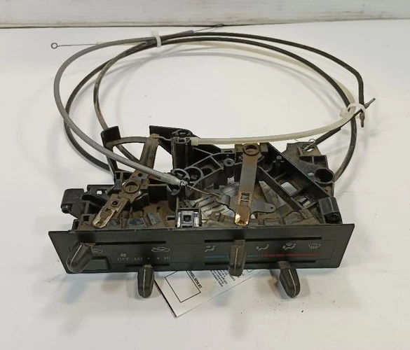 Toyota Tacoma 1995-1997 calefacción aire acondicionado control de temperatura OEM Foto 3 de 3