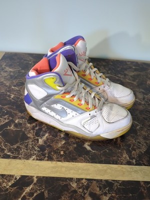 Size 10 - Nike Air Flight Light White