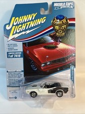 Johnny Lightning 1:64 Limited, Edition  1971 Plymouth Cuda Convertible White