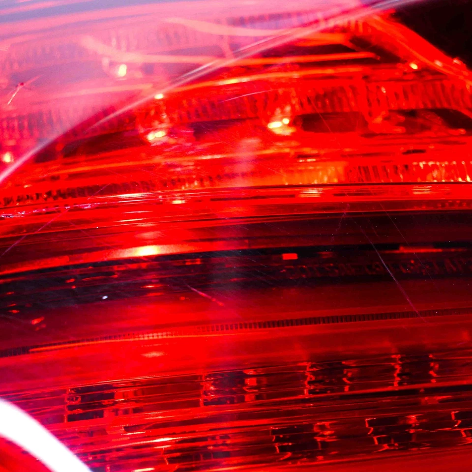 BMW 6 Gran Coupe F06 Rear Left Tail Light 7210577 4.4 Petrol 330kw 30323719 - Image 2 of 4